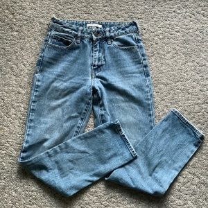 PacSun Straight Leg Medium Wash  Mom Jean
